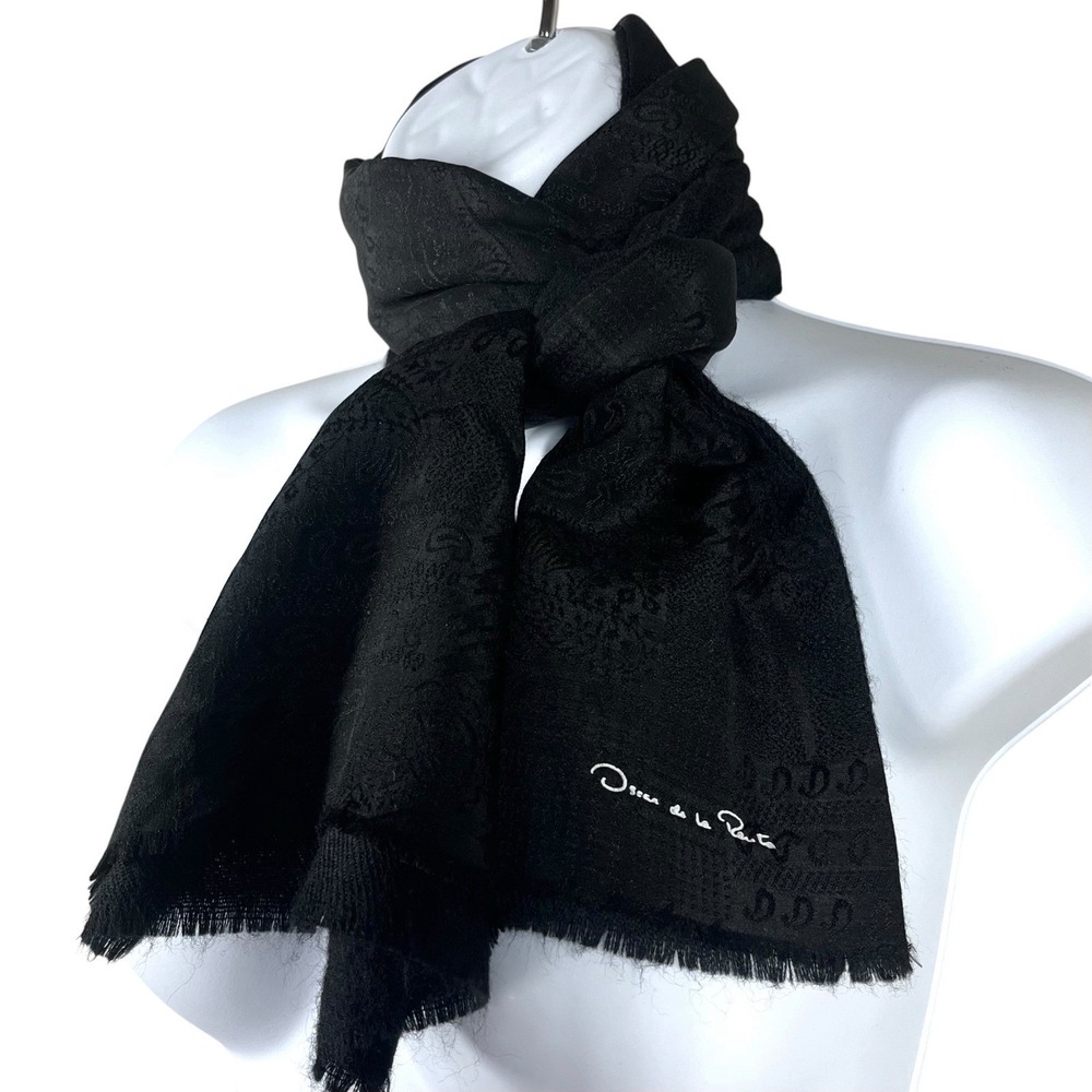 Oscan de la Renta Accessory Street Silk & Wool Black Jacquard Rectangular Scarf